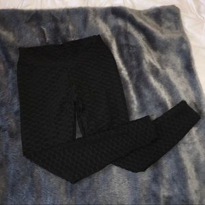 Black Textured Athletic Leggings